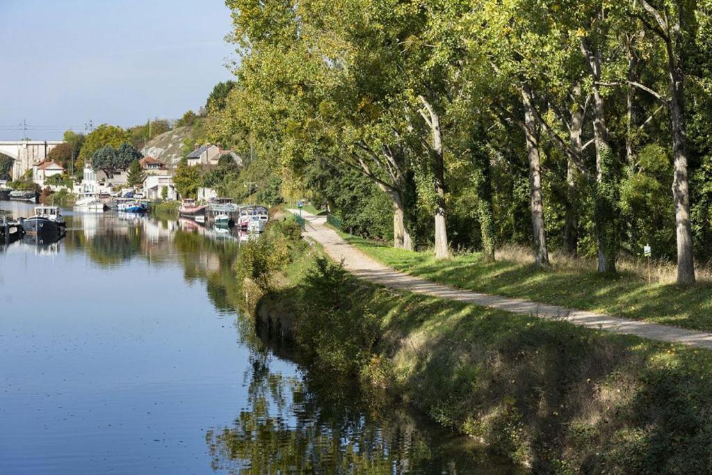 Ferienwohnung Atelier d'Art Moret-sur-Loing Exterior foto